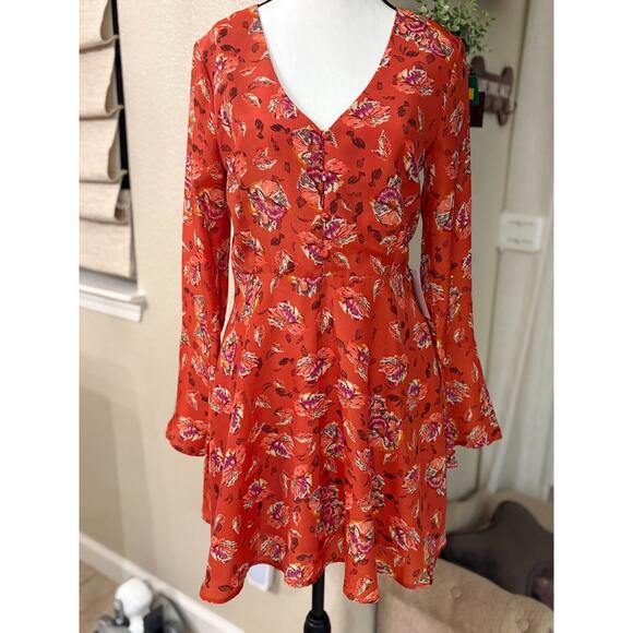 J.O.A. Los Angeles Long Sleeve V Neck Orange Floral Dress Small NEW MSRP$139 - Picture 2 of 6